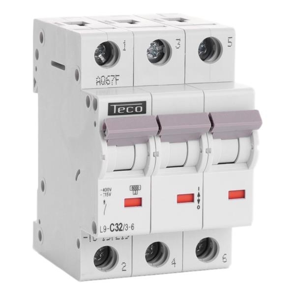 Circuit breaker 3 poles 32A 6kA curve C